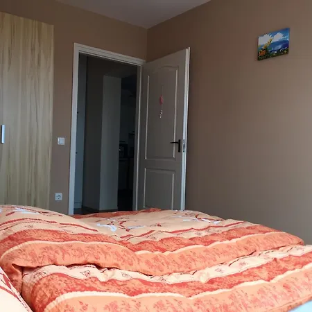 Apartment Enterior Apartman Erlau